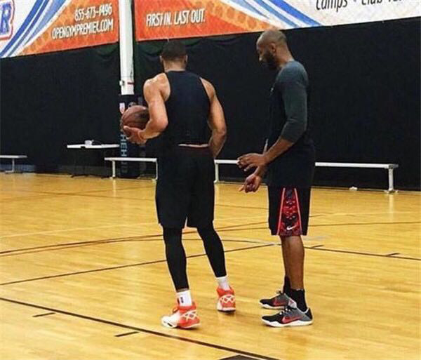 并通过费兰 并通过费兰